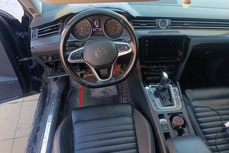Used Volkswagen Magotan 2020 330TSI DSG Leading Model Steering Wheel