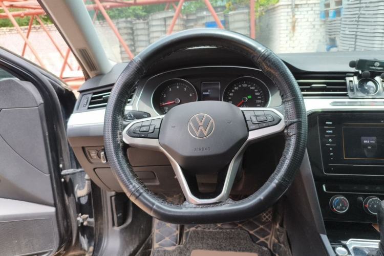 Used Volkswagen Magotan 2020 280TSI DSG Comfort Edition Steering Wheel