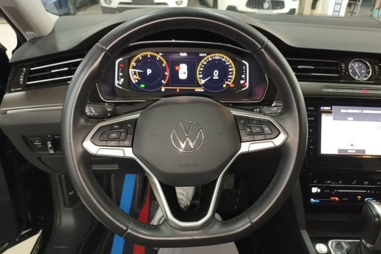 Used Volkswagen Magotan 2020 330TSI DSG Luxury Edition Steering Wheel