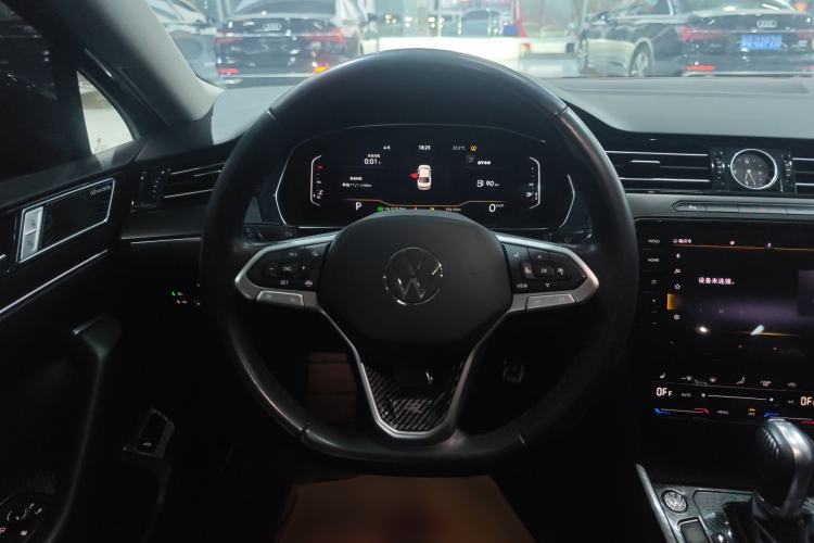 Used Volkswagen Magotan 2020 330TSI DSG Leading Model Steering Wheel