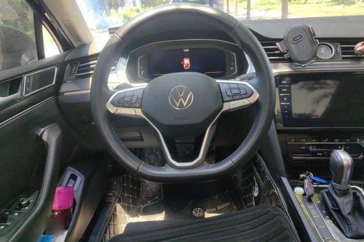 Used Volkswagen Magotan 2020 330TSI DSG Luxury Edition Steering Wheel