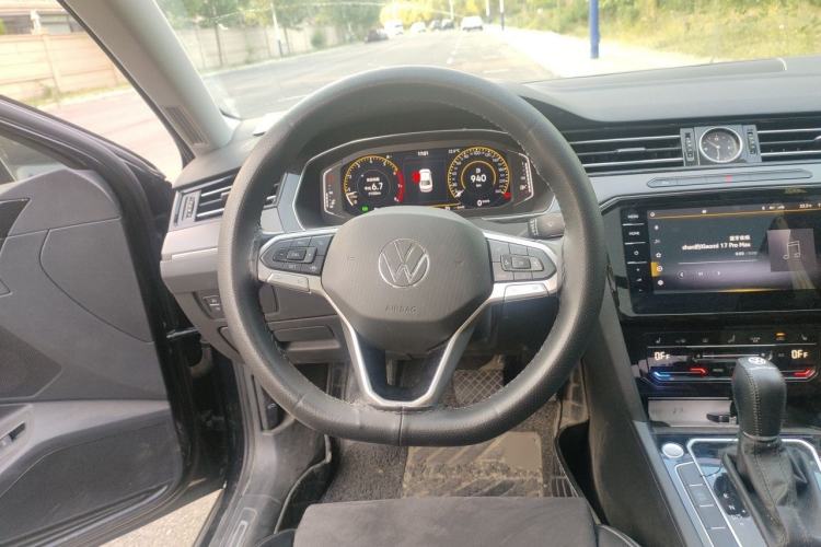 Used Volkswagen Magotan 2020 330TSI DSG Luxury Edition Steering Wheel