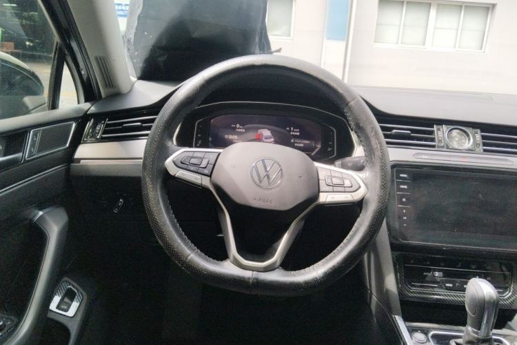 Used Volkswagen Magotan 2020 330TSI DSG Luxury Edition Steering Wheel