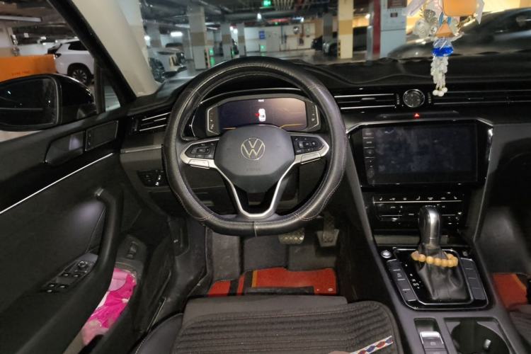 Used Volkswagen Magotan 2020 330TSI DSG Luxury Edition Steering Wheel