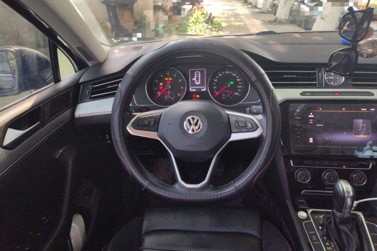 Used Volkswagen Magotan 2020 280TSI DSG Comfort Edition Steering Wheel