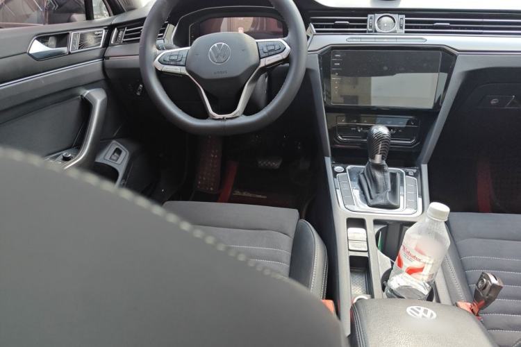 Used Volkswagen Magotan 2020 330TSI DSG Luxury Edition Steering Wheel