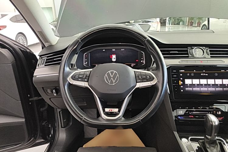 Used Volkswagen Magotan 2020 330TSI DSG Leading Model Steering Wheel