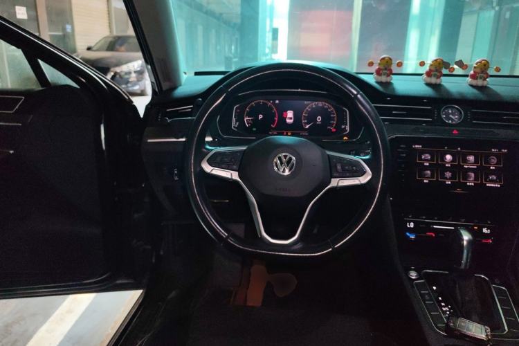 Used Volkswagen Magotan 2020 330TSI DSG Luxury Edition Steering Wheel