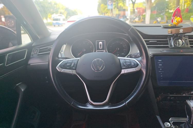 Used Volkswagen Magotan 2020 280TSI DSG Leading Edition Steering Wheel