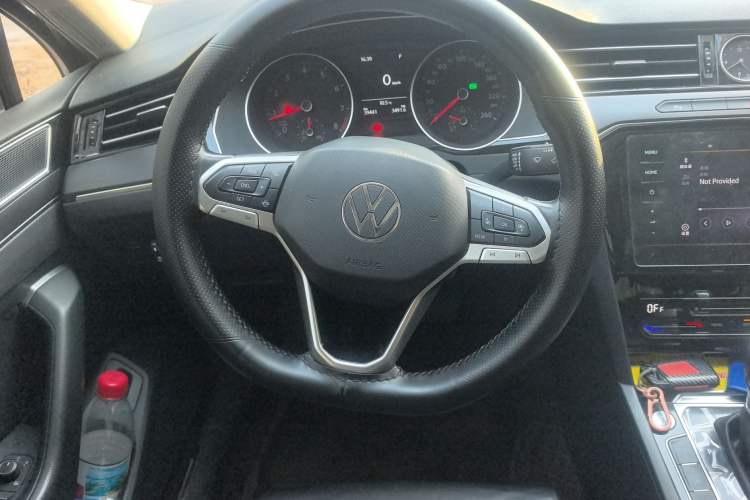 Used Volkswagen Magotan 2020 330TSI DSG Leading Model Steering Wheel