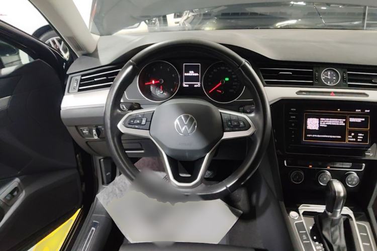 Used Volkswagen Magotan 2020 280TSI DSG Comfort Edition Steering Wheel