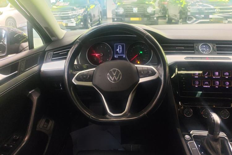 Used Volkswagen Magotan 2020 280TSI DSG Comfort Edition Steering Wheel