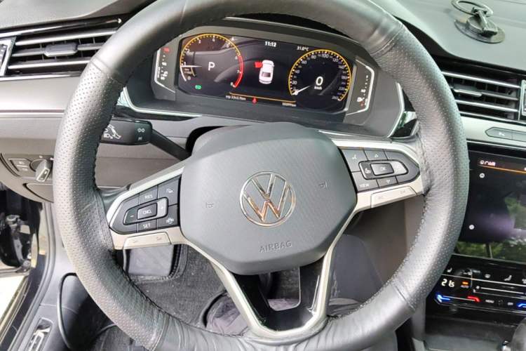 Used Volkswagen Magotan 2020 330TSI DSG Luxury Edition Steering Wheel