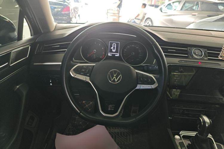 Used Volkswagen Magotan 2020 280TSI DSG Leading Edition Steering Wheel