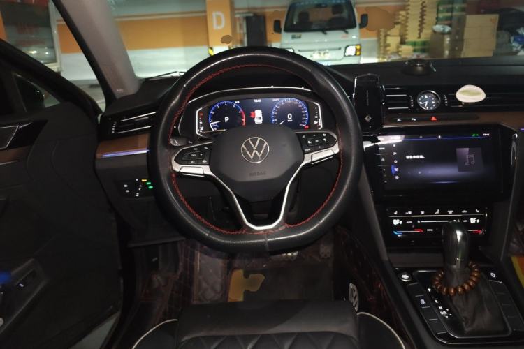 Used Volkswagen Magotan 2020 330TSI DSG Luxury Edition Steering Wheel