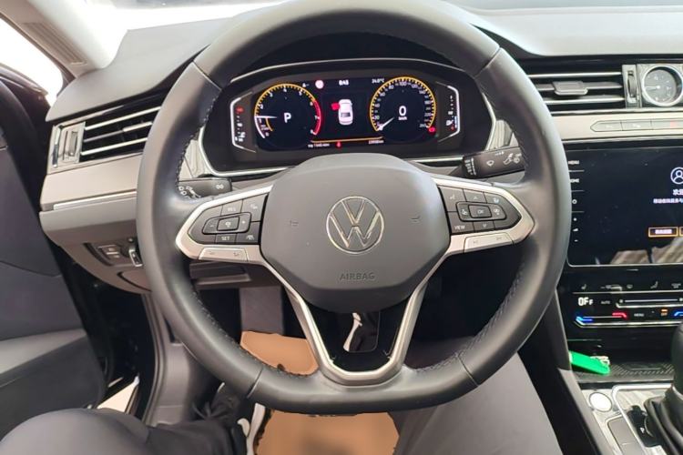 Used Volkswagen Magotan 2020 380TSI DSG Luxury Version Steering Wheel