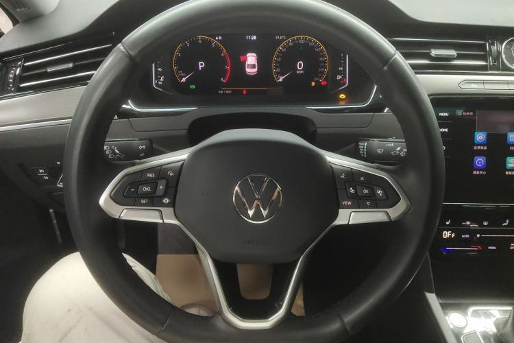 Used Volkswagen Magotan 2020 330TSI DSG Luxury Edition Steering Wheel