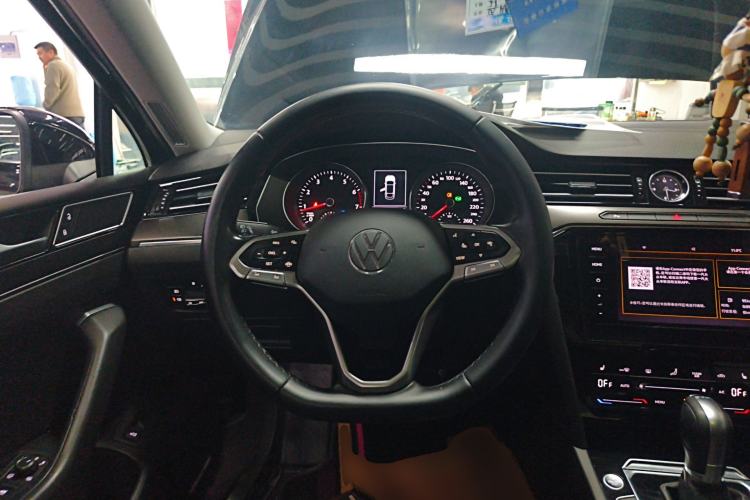 Used Volkswagen Magotan 2020 330TSI DSG Leading Model Steering Wheel