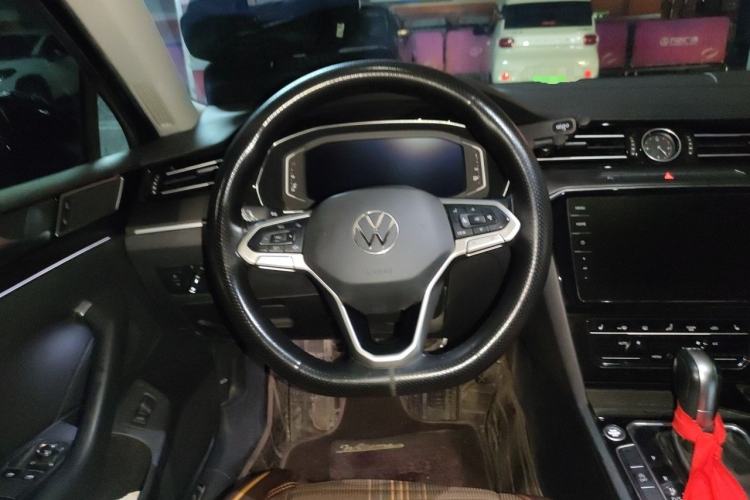 Used Volkswagen Magotan 2020 330TSI DSG Luxury Edition Steering Wheel