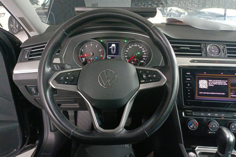 Used Volkswagen Magotan 2020 280TSI DSG Comfort Edition Steering Wheel