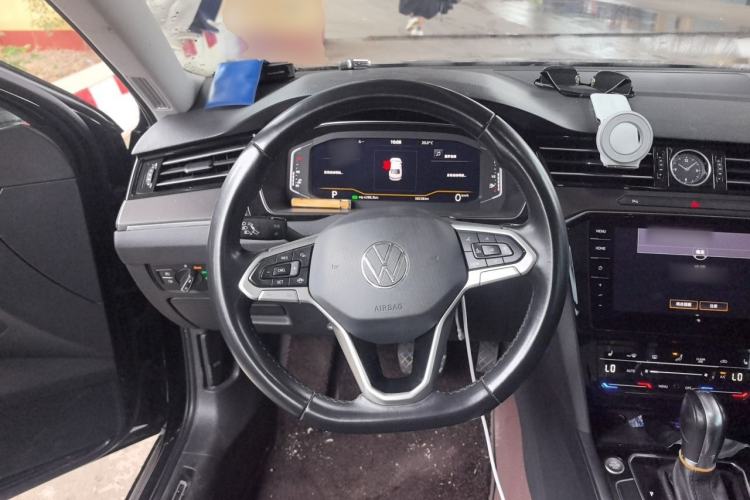 Used Volkswagen Magotan 2020 330TSI DSG Luxury Edition Steering Wheel