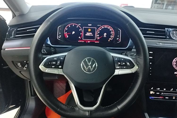 Used Volkswagen Magotan 2020 330TSI DSG Luxury Edition Steering Wheel