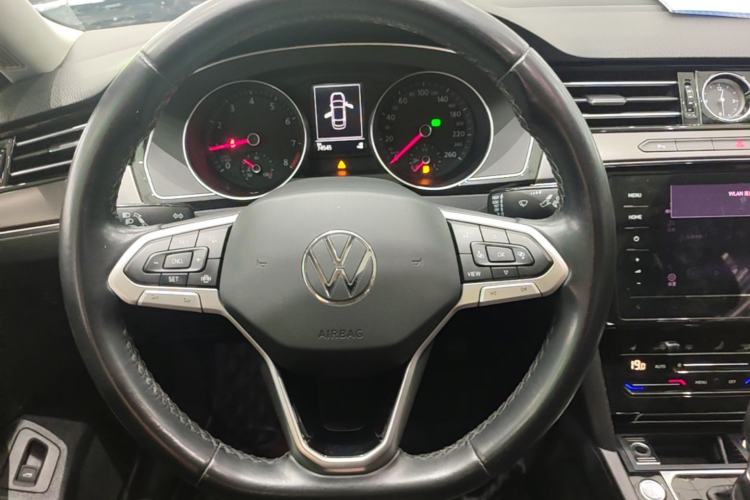 Used Volkswagen Magotan 2020 330TSI DSG Leading Model Steering Wheel