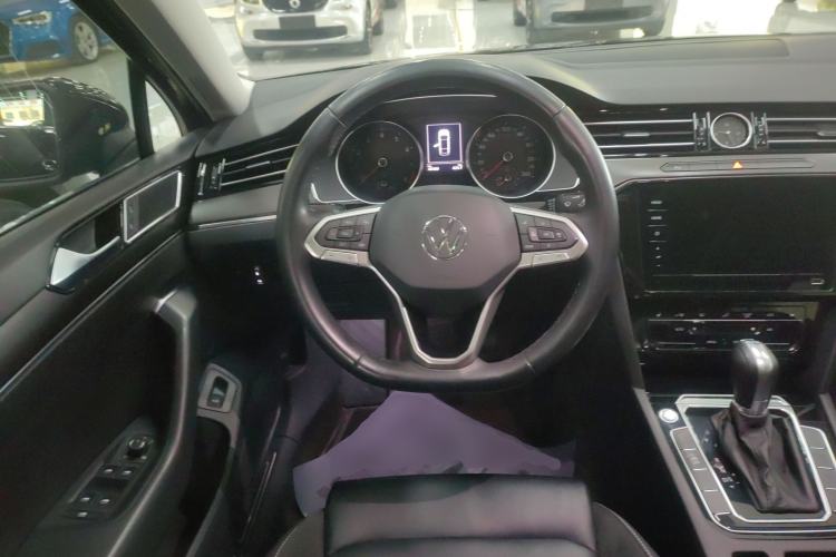 Used Volkswagen Magotan 2020 330TSI DSG Leading Model Steering Wheel