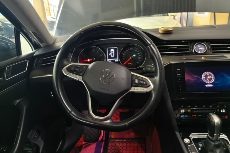 Used Volkswagen Magotan 2020 330TSI DSG Leading Model Steering Wheel