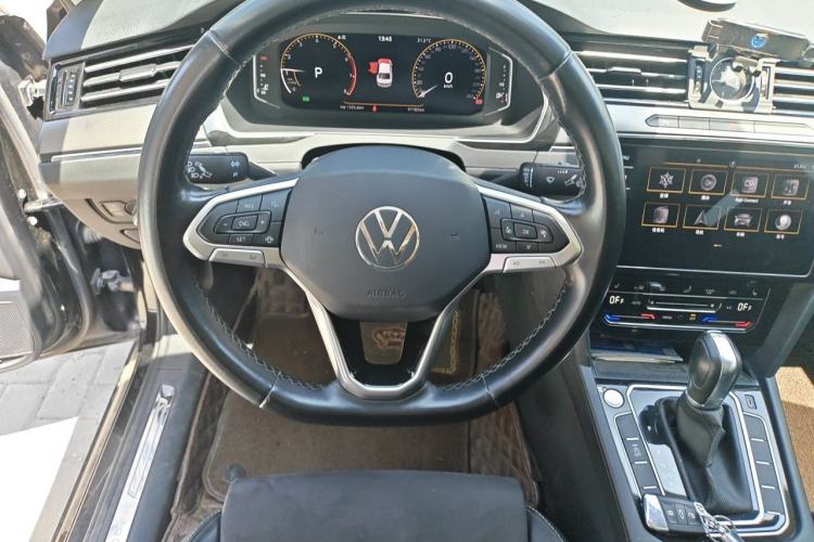 Used Volkswagen Magotan 2020 330TSI DSG Luxury Edition Steering Wheel