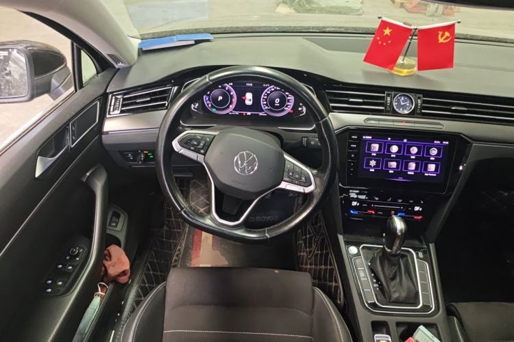 Used Volkswagen Magotan 2020 330TSI DSG Luxury Edition Steering Wheel