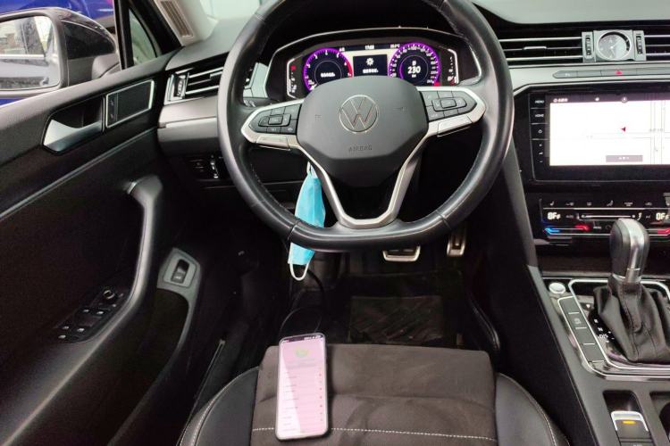 Used Volkswagen Magotan 2020 330TSI DSG Luxury Edition Steering Wheel