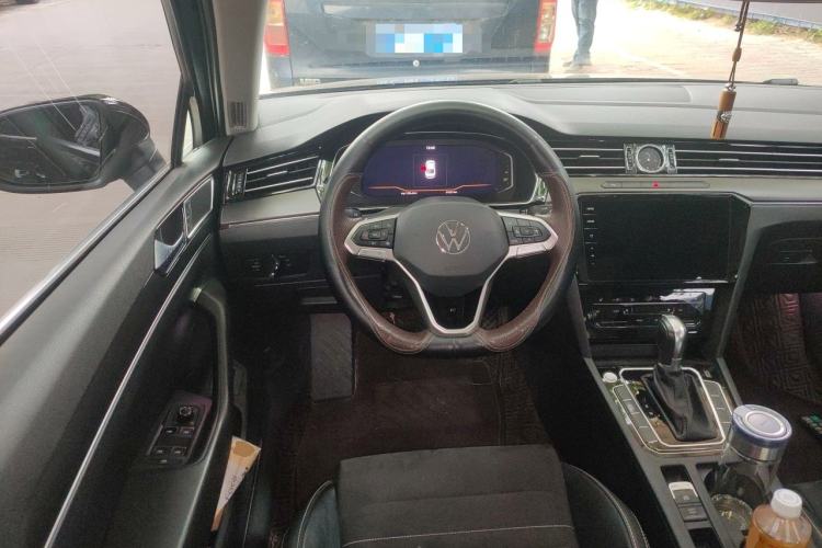 Used Volkswagen Magotan 2020 330TSI DSG Luxury Edition Steering Wheel