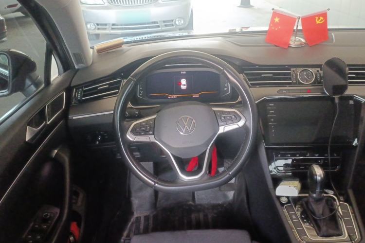 Used Volkswagen Magotan 2020 330TSI DSG Luxury Edition Steering Wheel