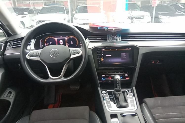 Used Volkswagen Magotan 2020 330TSI DSG Luxury Edition Steering Wheel