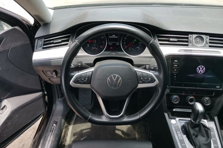 Used Volkswagen Magotan 2020 280TSI DSG Comfort Edition Steering Wheel
