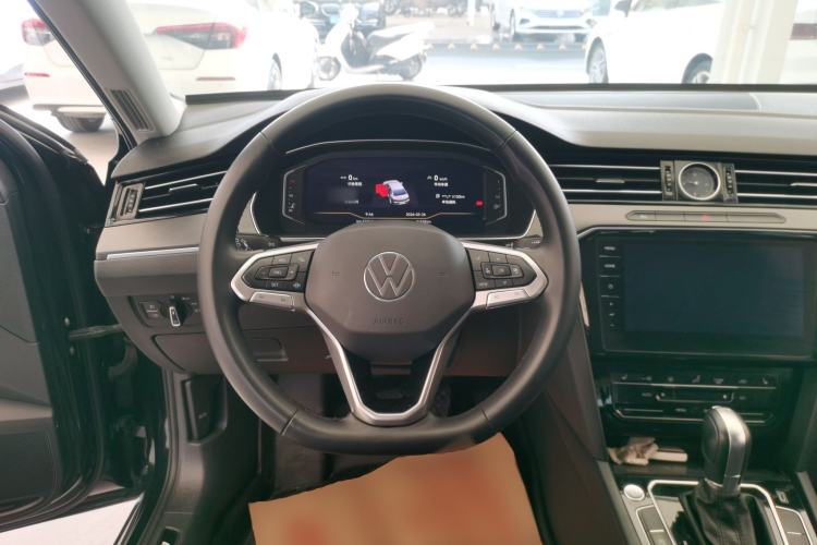 Used Volkswagen Magotan 2020 330TSI DSG Luxury Edition Steering Wheel