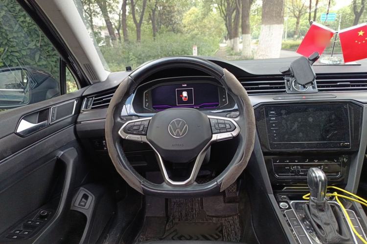 Used Volkswagen Magotan 2020 330TSI DSG Leading Model Steering Wheel
