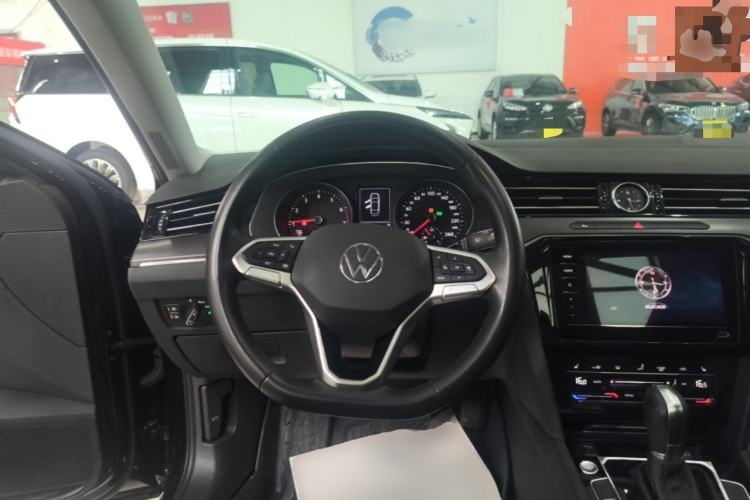 Used Volkswagen Magotan 2020 330TSI DSG Leading Model Steering Wheel