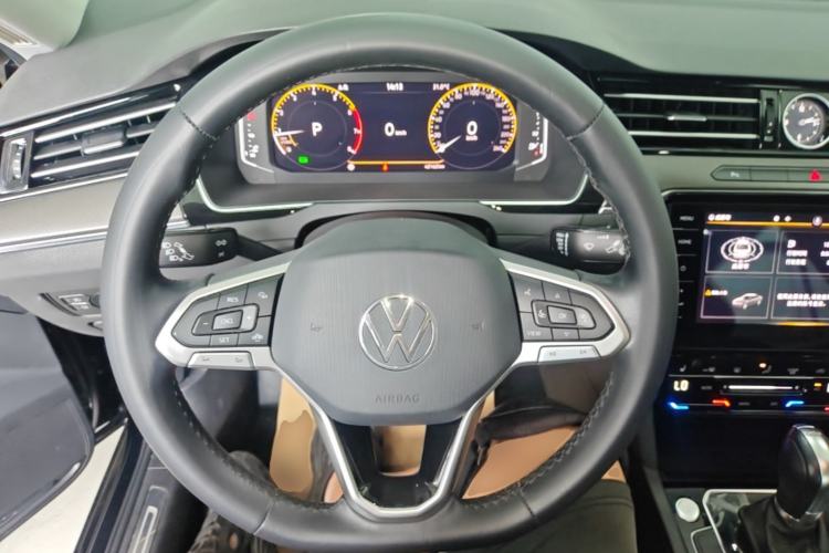 Used Volkswagen Magotan 2020 330TSI DSG Luxury Edition Steering Wheel