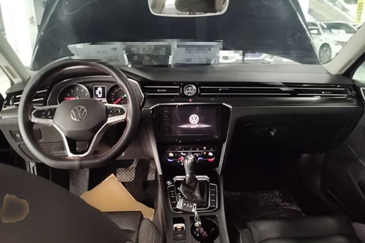 Used Volkswagen Magotan 2020 330TSI DSG Leading Model Steering Wheel