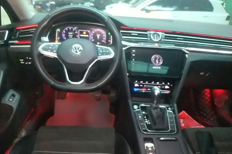 Used Volkswagen Magotan 2020 330TSI DSG Luxury Edition Steering Wheel