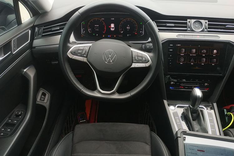 Used Volkswagen Magotan 2020 330TSI DSG Luxury Edition Steering Wheel