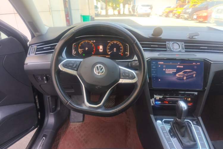 Used Volkswagen Magotan 2020 330TSI DSG Luxury Edition Steering Wheel