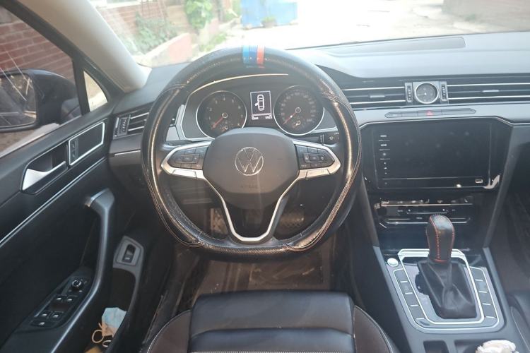 Used Volkswagen Magotan 2020 280TSI DSG Leading Edition Steering Wheel