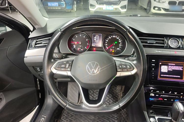 Used Volkswagen Magotan 2020 330TSI DSG Leading Model Steering Wheel