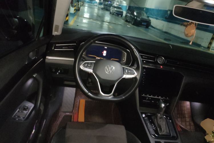 Used Volkswagen Magotan 2020 330TSI DSG Luxury Edition Steering Wheel