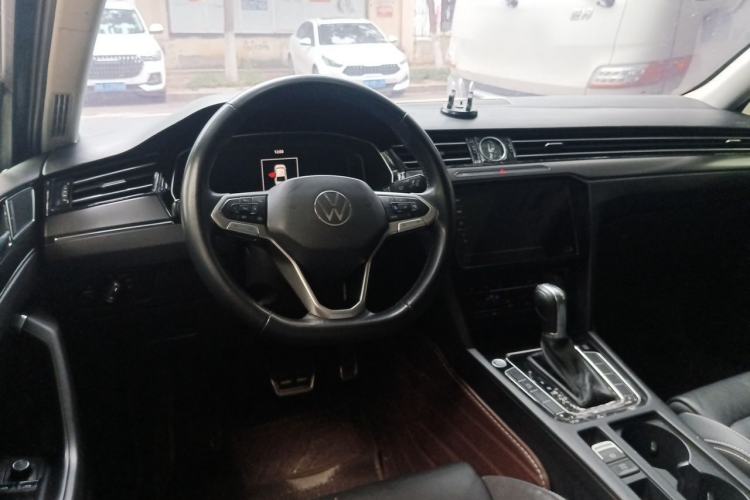 Used Volkswagen Magotan 2020 330TSI DSG Luxury Edition Steering Wheel