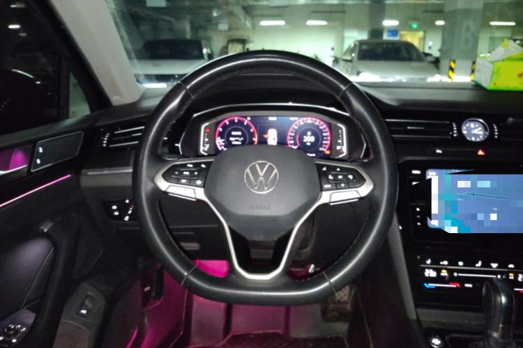 Used Volkswagen Magotan 2020 330TSI DSG Luxury Edition Steering Wheel