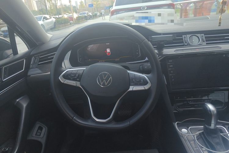 Used Volkswagen Magotan 2020 330TSI DSG Luxury Edition Steering Wheel
